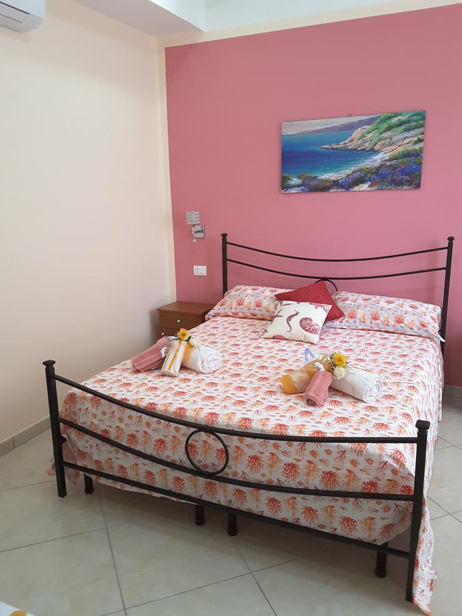 Stella Marina Rooms For Rent Portopalo Di Capo Passero Kültér fotó